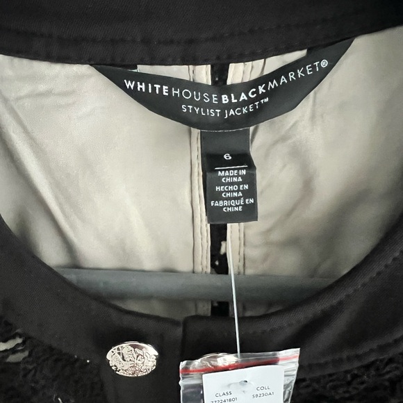 NWT White House Black Market Black Lace Stylist Blazer - Size 6 - Picture 6 of 7